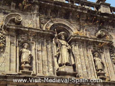 Stone statues on the facade of the Cathedral of Santiago de Compostela, Galicia 